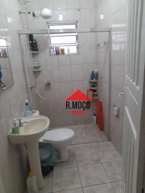 Foto 3 de Casa com 2 quartos à venda, 100m2 em Vila Marieta, São Paulo - SP