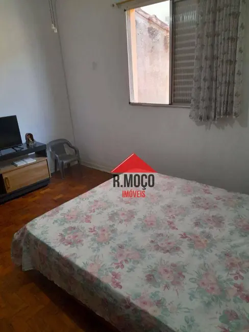 Foto 9 de Casa com 2 quartos à venda, 100m2 em Vila Marieta, São Paulo - SP