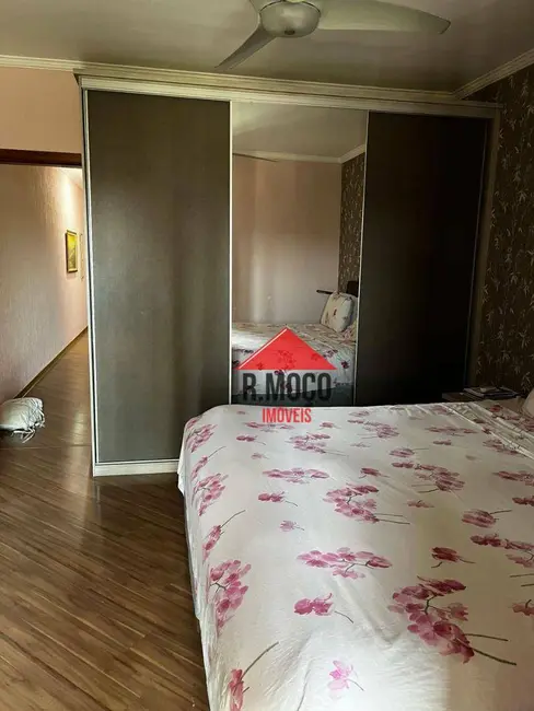 Sobrado com 3 quartos à venda, 96m2 em Vila Guilhermina, São Paulo - SP - imagem 6 Foto 6 de Sobrado com 3 quartos à venda, 96m2 em Vila Guilhermina, São Paulo - SP