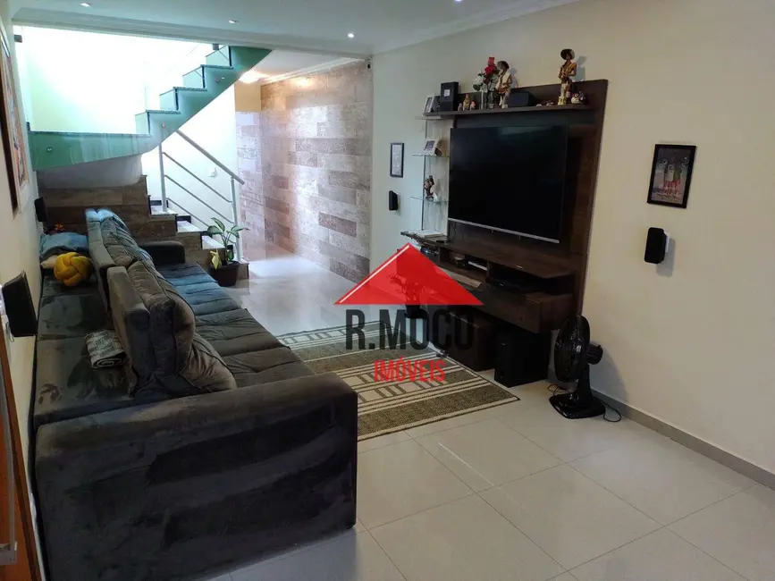 Sobrado com 3 quartos à venda, 201m2 em Vila Laís, São Paulo - SP - imagem 1 Foto 1 de Sobrado com 3 quartos à venda, 201m2 em Vila Laís, São Paulo - SP