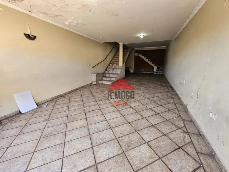 Sobrado com 3 quartos à venda, 155m2 em Jardim Triana, São Paulo - SP - imagem 6 Foto 6 de Sobrado com 3 quartos à venda, 155m2 em Jardim Triana, São Paulo - SP