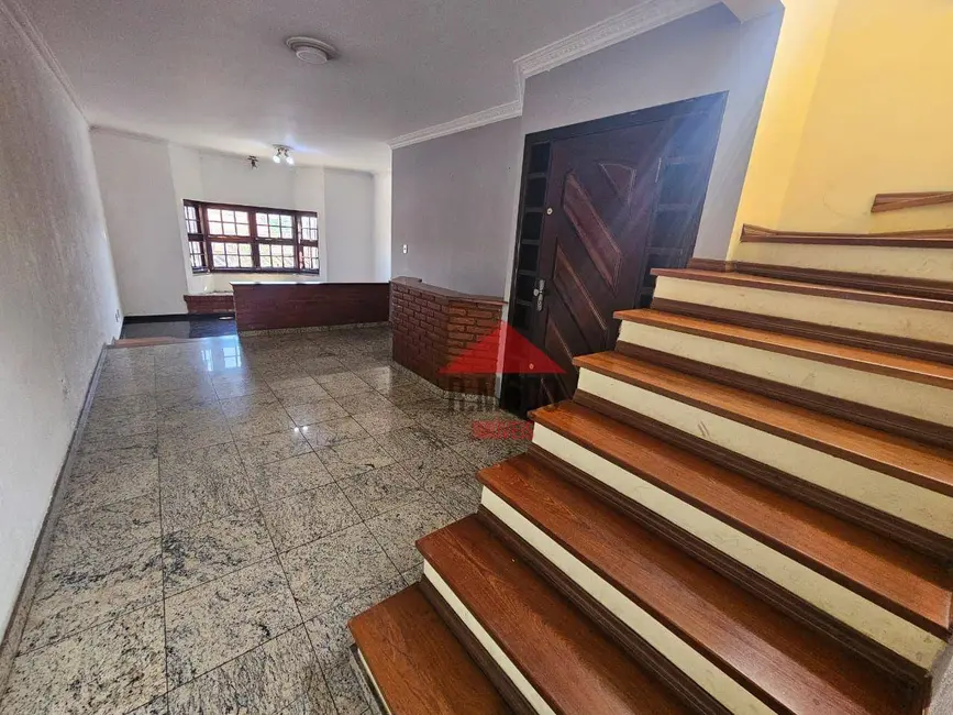 Sobrado com 3 quartos à venda, 155m2 em Jardim Triana, São Paulo - SP - imagem 1 Foto 1 de Sobrado com 3 quartos à venda, 155m2 em Jardim Triana, São Paulo - SP