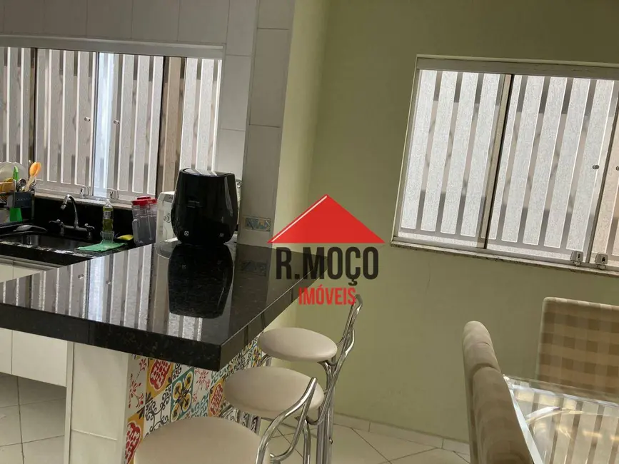 Sobrado com 3 quartos à venda, 225m2 em Vila Aricanduva, São Paulo - SP - imagem 6 Foto 6 de Sobrado com 3 quartos à venda, 225m2 em Vila Aricanduva, São Paulo - SP