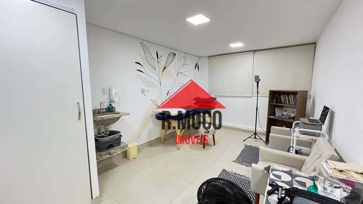 Sobrado com 2 quartos para alugar, 180m2 em Itaquera, São Paulo - SP - imagem 5 Foto 5 de Sobrado com 2 quartos para alugar, 180m2 em Itaquera, São Paulo - SP