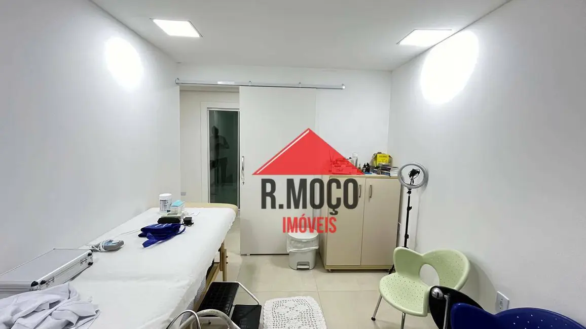Sobrado com 2 quartos para alugar, 180m2 em Itaquera, São Paulo - SP - imagem 7 Foto 7 de Sobrado com 2 quartos para alugar, 180m2 em Itaquera, São Paulo - SP