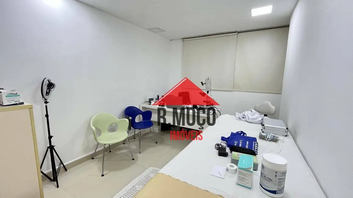 Sobrado com 2 quartos para alugar, 180m2 em Itaquera, São Paulo - SP - imagem 4 Foto 4 de Sobrado com 2 quartos para alugar, 180m2 em Itaquera, São Paulo - SP