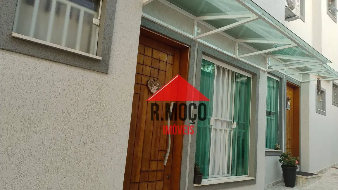 Sobrado com 2 quartos à venda, 55m2 em Vila Guilhermina, São Paulo - SP - imagem 2 Foto 2 de Sobrado com 2 quartos à venda, 55m2 em Vila Guilhermina, São Paulo - SP