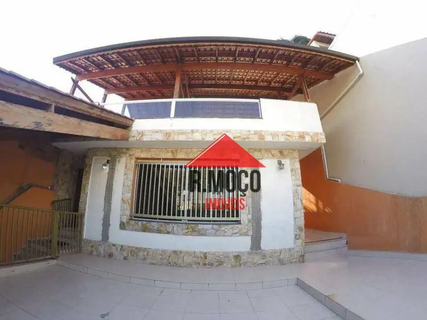 Foto 2 de Casa com 2 quartos à venda, 310m2 em Vila Dalila, São Paulo - SP