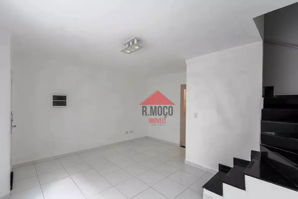 Foto 2 de Sobrado com 3 quartos para alugar, 120m2 em Vila Guilhermina, São Paulo - SP