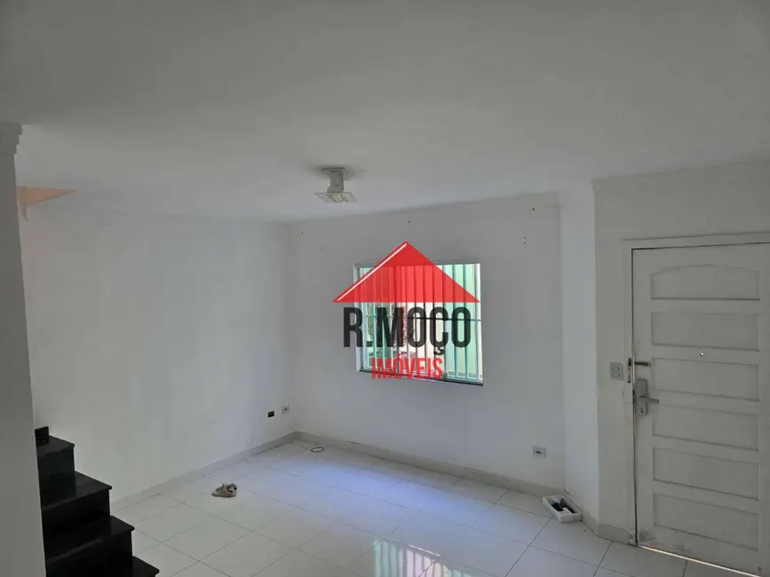 Foto 2 de Sobrado com 3 quartos para alugar, 120m2 em Vila Guilhermina, São Paulo - SP