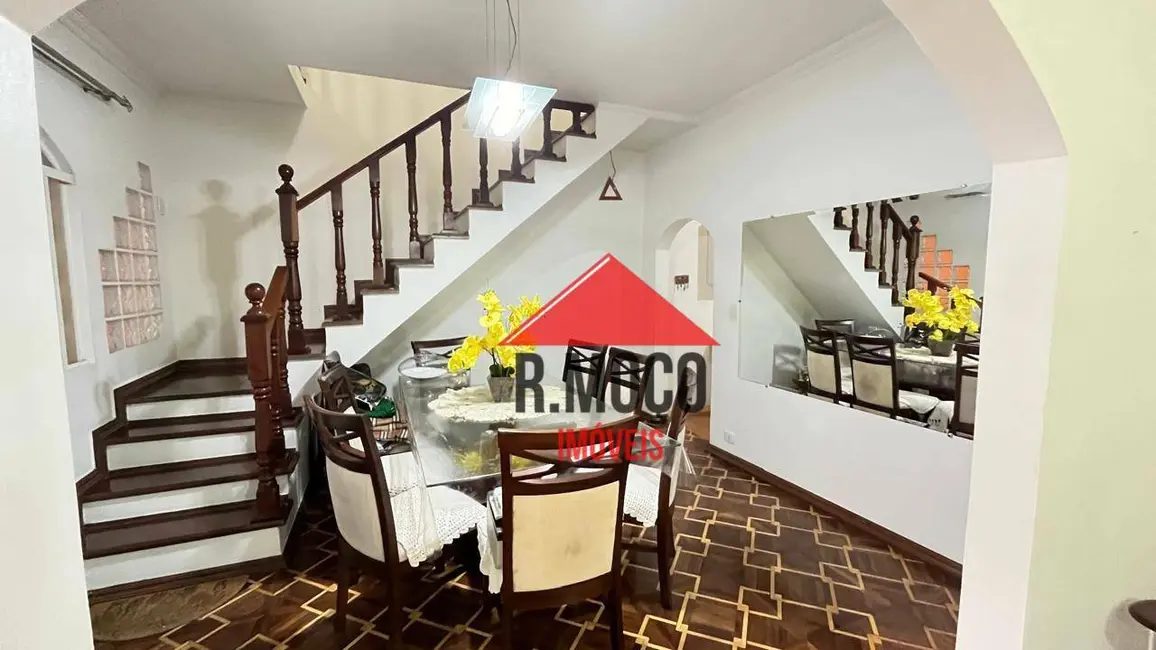 Sobrado com 3 quartos à venda, 160m2 em Jardim Brasília, São Paulo - SP - imagem 9 Foto 9 de Sobrado com 3 quartos à venda, 160m2 em Jardim Brasília, São Paulo - SP