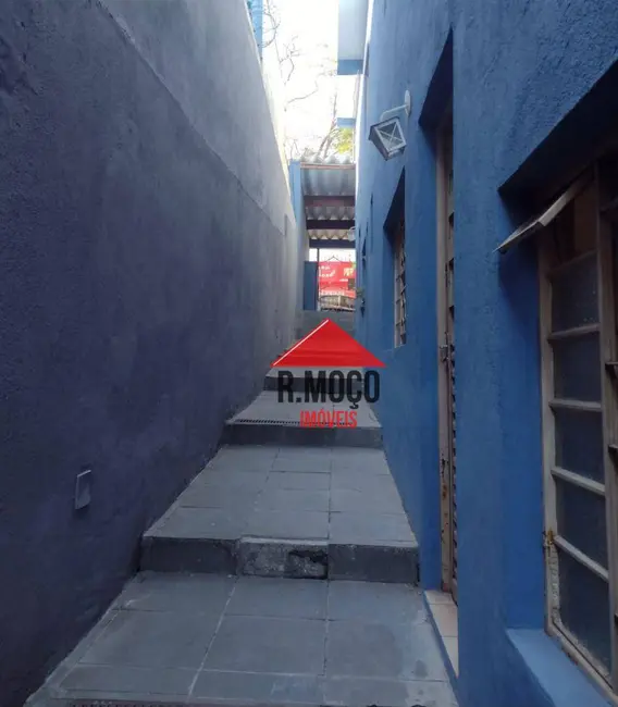 Foto 3 de Sobrado com 9 quartos à venda, 260m2 em Vila Carmosina, São Paulo - SP