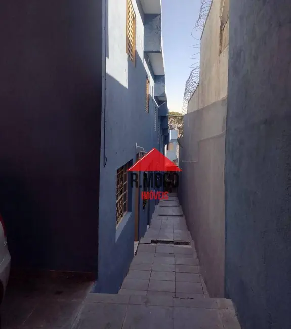 Foto 4 de Sobrado com 9 quartos à venda, 260m2 em Vila Carmosina, São Paulo - SP