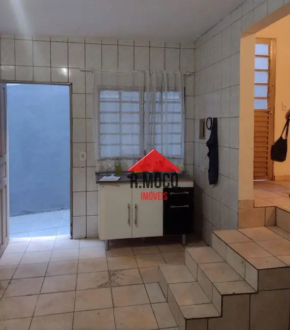 Foto 7 de Sobrado com 9 quartos à venda, 260m2 em Vila Carmosina, São Paulo - SP