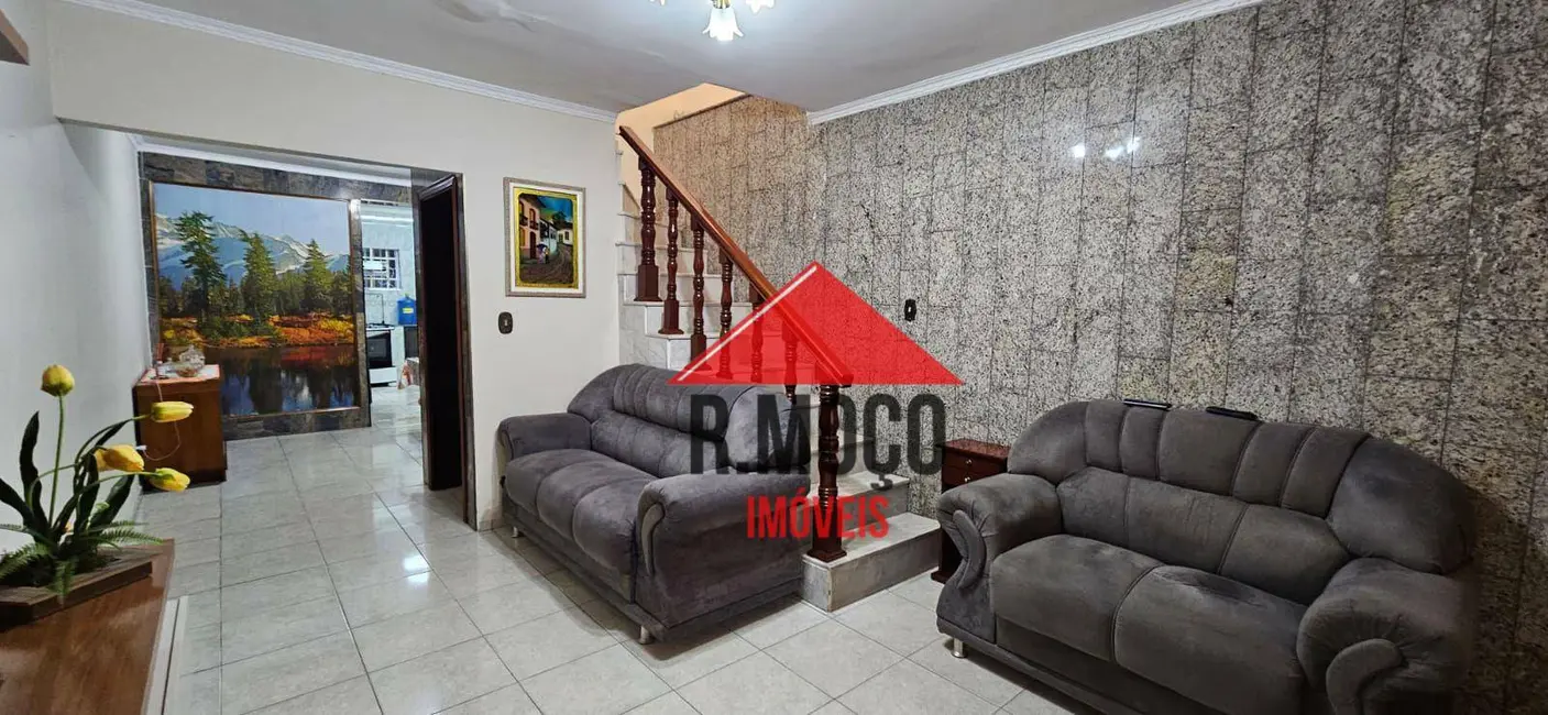 Sobrado com 4 quartos à venda, 140m2 em Vila Santa Teresa (Zona Leste), São Paulo - SP - imagem 8 Foto 8 de Sobrado com 4 quartos à venda, 140m2 em Vila Santa Teresa (Zona Leste), São Paulo - SP