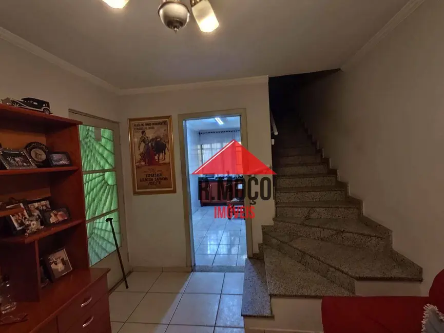 Sobrado com 3 quartos à venda, 107m2 em Cidade Patriarca, São Paulo - SP - imagem 4 Foto 4 de Sobrado com 3 quartos à venda, 107m2 em Cidade Patriarca, São Paulo - SP