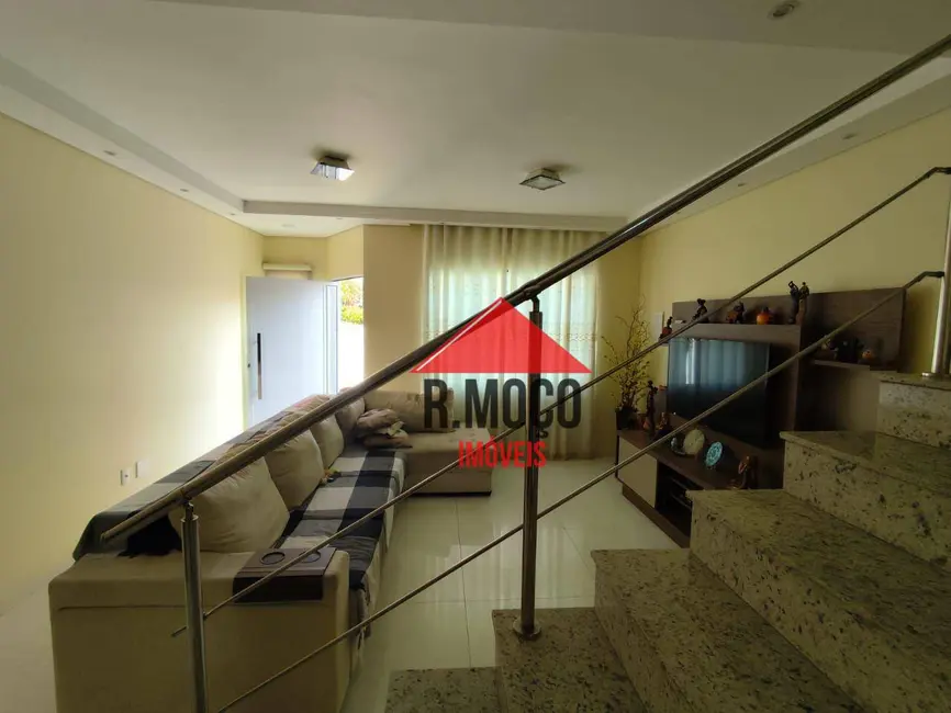 Foto 2 de Sobrado com 3 quartos à venda, 153m2 em Vila Guilhermina, São Paulo - SP