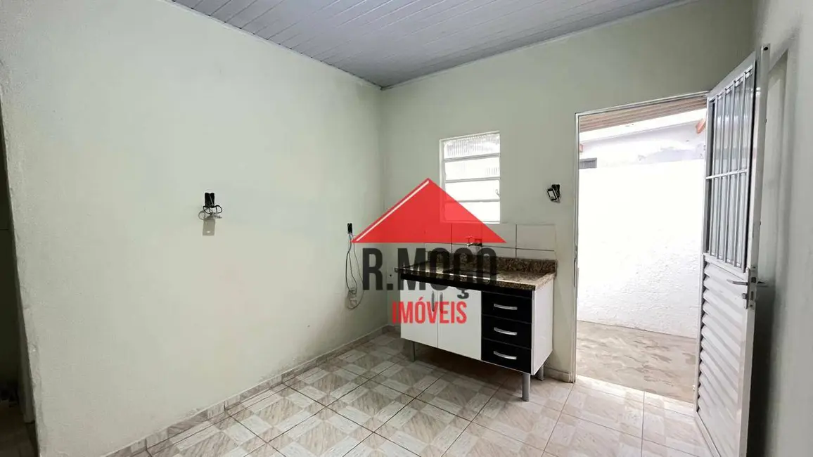 Foto 2 de Casa com 1 quarto para alugar, 42m2 em Vila Guilhermina, São Paulo - SP