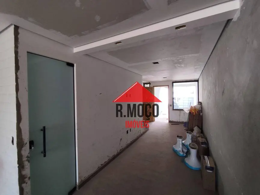 Sobrado com 3 quartos à venda, 130m2 em Cidade Patriarca, São Paulo - SP - imagem 5 Foto 5 de Sobrado com 3 quartos à venda, 130m2 em Cidade Patriarca, São Paulo - SP