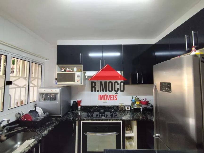 Sobrado com 3 quartos à venda, 127m2 em Vila Guilhermina, São Paulo - SP - imagem 8 Foto 8 de Sobrado com 3 quartos à venda, 127m2 em Vila Guilhermina, São Paulo - SP