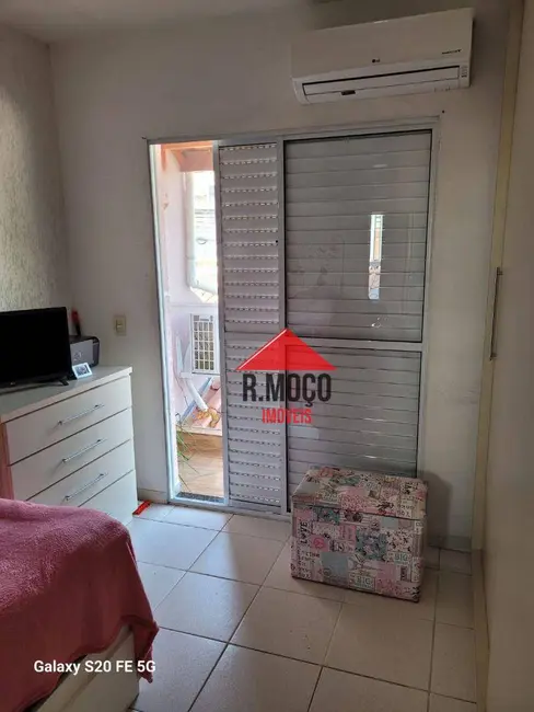 Sobrado com 2 quartos à venda, 72m2 em Cidade Patriarca, São Paulo - SP - imagem 5 Foto 5 de Sobrado com 2 quartos à venda, 72m2 em Cidade Patriarca, São Paulo - SP