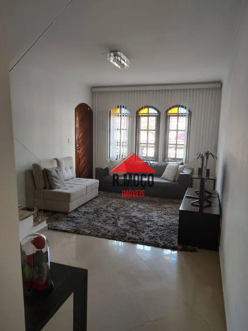 Sobrado com 3 quartos à venda, 100m2 em Jardim Santa Maria, São Paulo - SP - imagem 6 Foto 6 de Sobrado com 3 quartos à venda, 100m2 em Jardim Santa Maria, São Paulo - SP