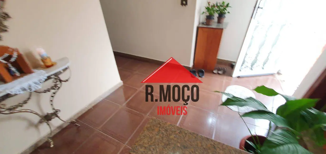 Foto 2 de Sobrado com 2 quartos à venda, 270m2 em Vila Talarico, São Paulo - SP