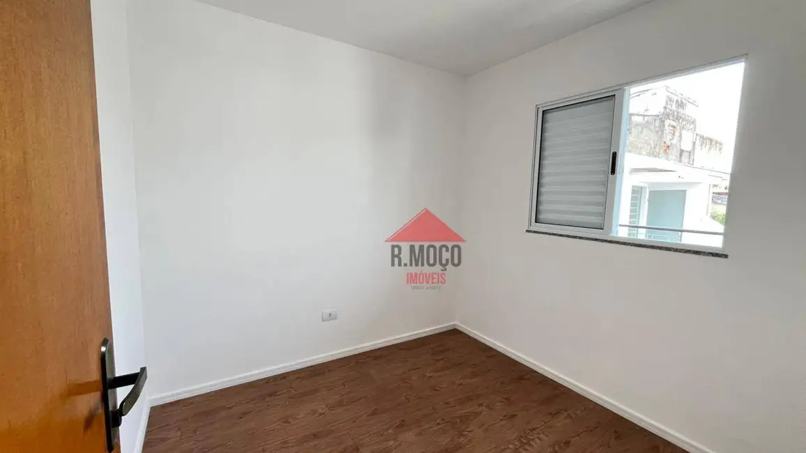 Apartamento com 2 quartos para alugar, 35m2 em Vila Nhocune, São Paulo - SP - imagem 9 Foto 9 de Apartamento com 2 quartos para alugar, 35m2 em Vila Nhocune, São Paulo - SP