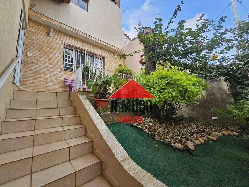 Foto 1 de Casa com 3 quartos à venda, 180m2 em Vila Guilhermina, São Paulo - SP