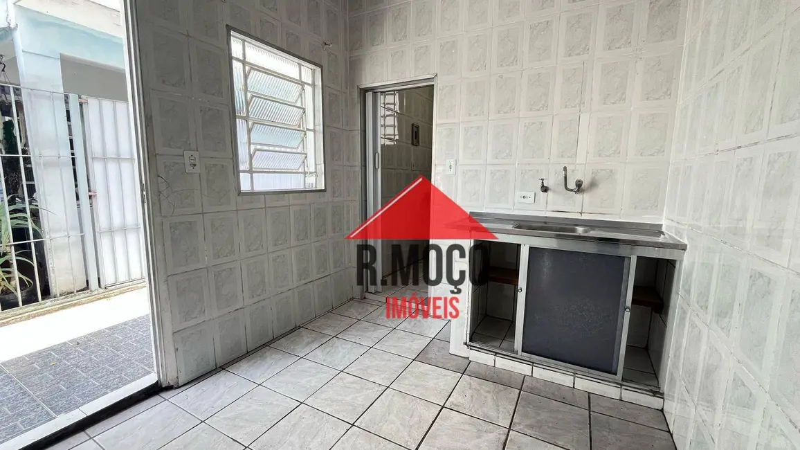 Foto 3 de Casa com 1 quarto para alugar, 32m2 em Vila Guilhermina, São Paulo - SP