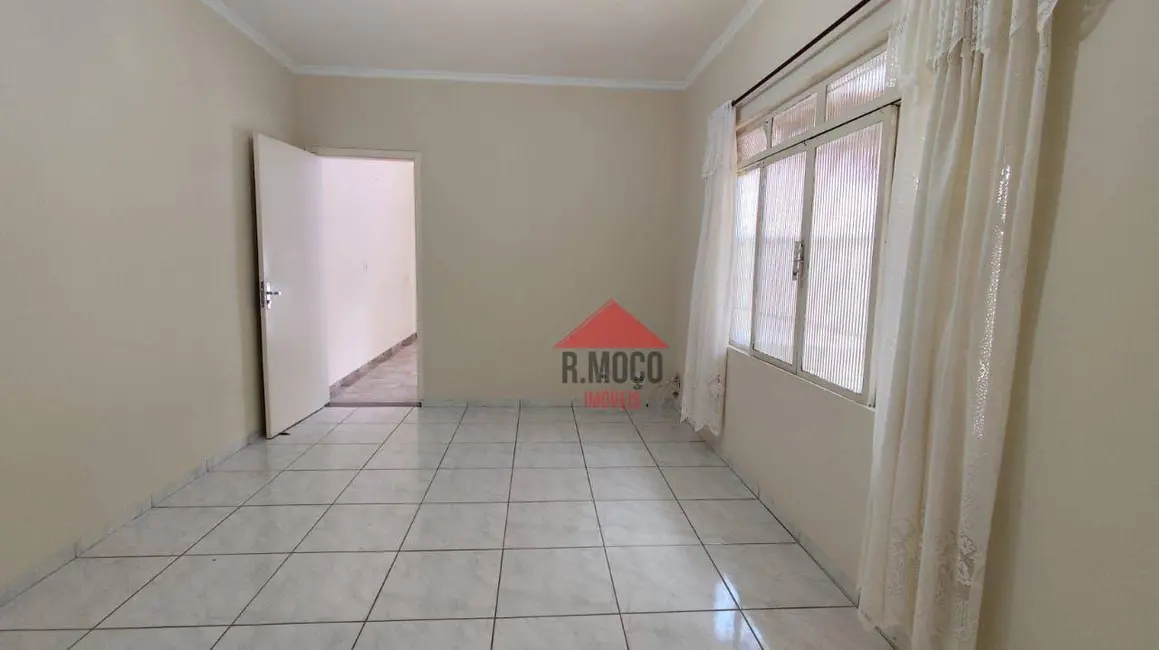 Casa com 3 quartos à venda, 162m2 em Vila Guilhermina, São Paulo - SP - imagem 8 Foto 8 de Casa com 3 quartos à venda, 162m2 em Vila Guilhermina, São Paulo - SP