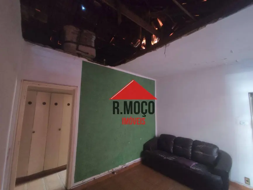 Foto 3 de Terreno / Lote à venda, 327m2 em Vila Guilhermina, São Paulo - SP