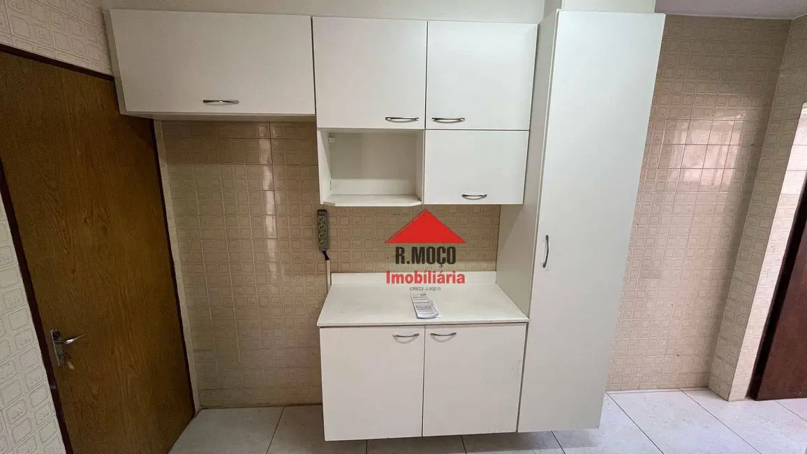 Foto 2 de Apartamento com 3 quartos para alugar, 81m2 em Vila Guilhermina, São Paulo - SP