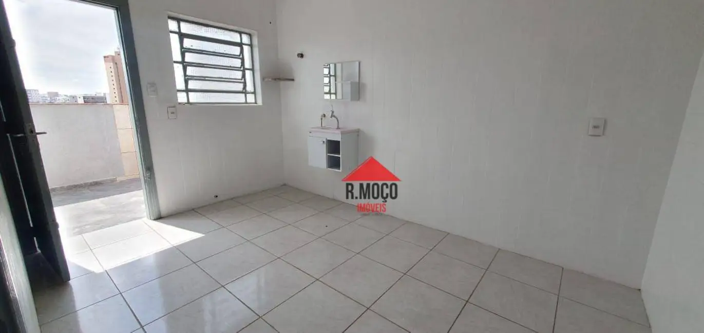 Foto 4 de Sala Comercial para alugar, 15m2 em Vila Talarico, São Paulo - SP