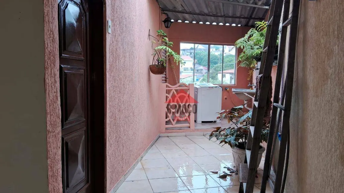 Casa com 1 quarto para alugar, 35m2 em Vila Matilde, São Paulo - SP - imagem 1 Foto 1 de Casa com 1 quarto para alugar, 35m2 em Vila Matilde, São Paulo - SP