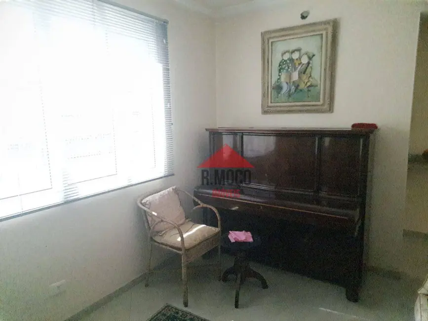 Sobrado com 3 quartos à venda e para alugar, 300m2 em Cidade Patriarca, São Paulo - SP - imagem 8 Foto 8 de Sobrado com 3 quartos à venda e para alugar, 300m2 em Cidade Patriarca, São Paulo - SP