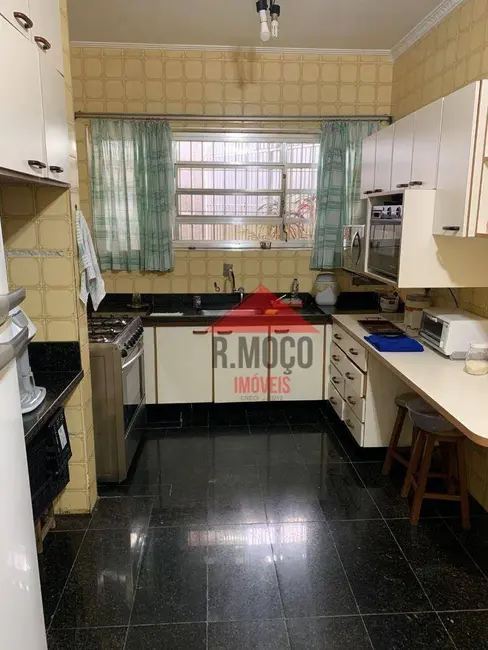 Casa com 3 quartos à venda, 320m2 em Vila Talarico, São Paulo - SP - imagem 3 Foto 3 de Casa com 3 quartos à venda, 320m2 em Vila Talarico, São Paulo - SP