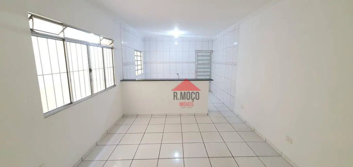 Casa com 1 quarto para alugar, 36m2 em Cidade Patriarca, São Paulo - SP - imagem 1 Foto 1 de Casa com 1 quarto para alugar, 36m2 em Cidade Patriarca, São Paulo - SP