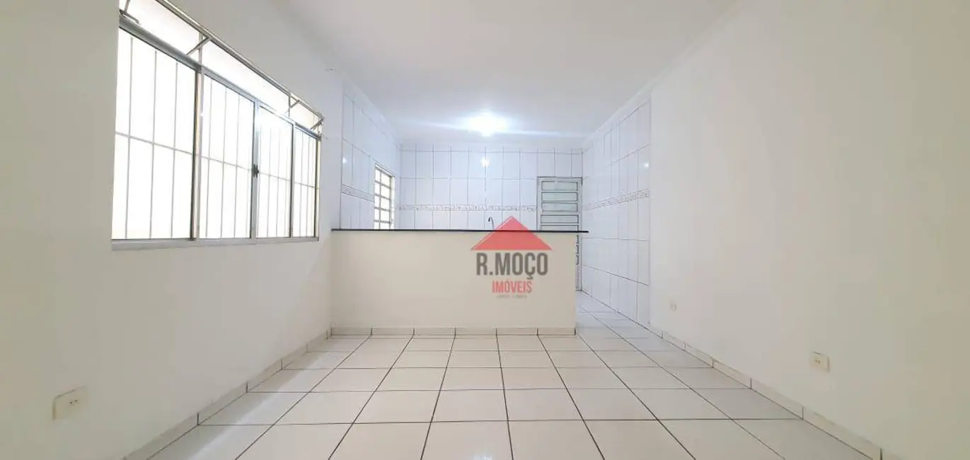 Casa com 1 quarto para alugar, 36m2 em Cidade Patriarca, São Paulo - SP - imagem 3 Foto 3 de Casa com 1 quarto para alugar, 36m2 em Cidade Patriarca, São Paulo - SP