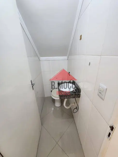 Foto 5 de Sobrado com 3 quartos para alugar, 180m2 em Chácara Seis de Outubro, São Paulo - SP