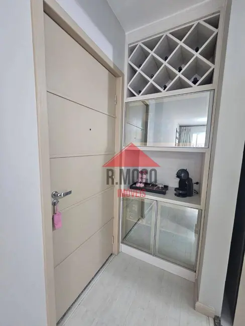 Foto 3 de Apartamento com 2 quartos à venda, 49m2 em Vila Guilhermina, São Paulo - SP
