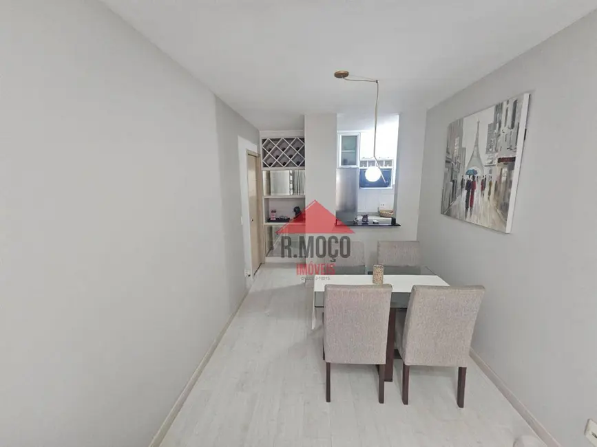 Foto 5 de Apartamento com 2 quartos à venda, 49m2 em Vila Guilhermina, São Paulo - SP