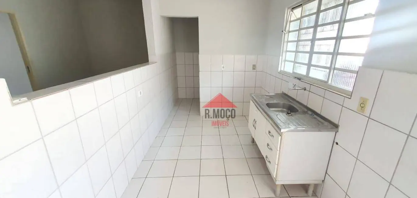 Foto 4 de Casa com 2 quartos para alugar, 42m2 em Vila Guilhermina, São Paulo - SP