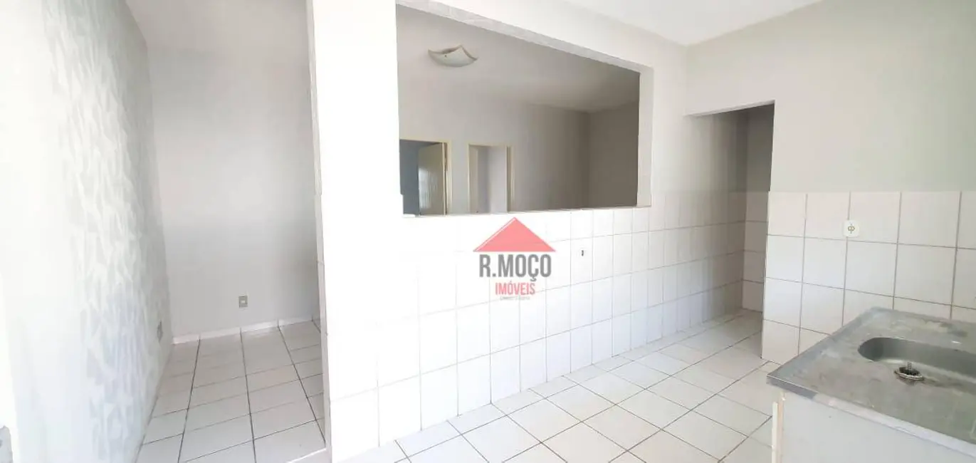 Foto 3 de Casa com 2 quartos para alugar, 42m2 em Vila Guilhermina, São Paulo - SP