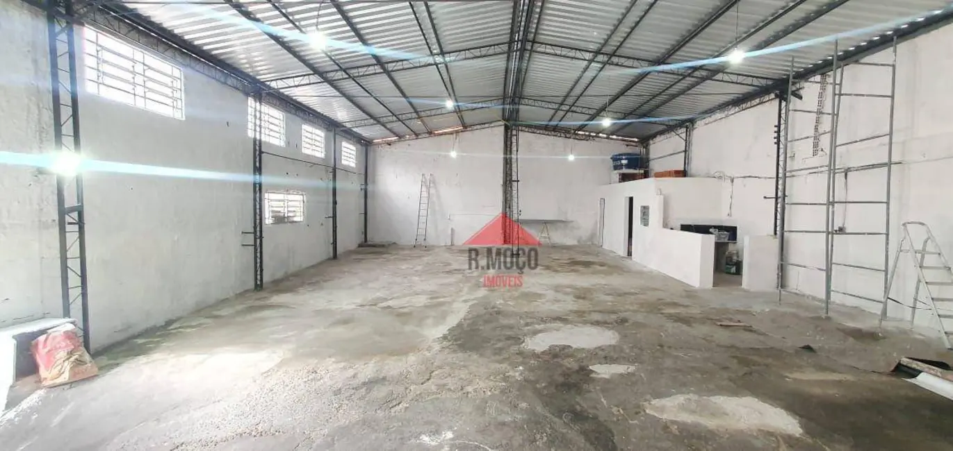Armazém / Galpão para alugar, 220m2 em Vila Nova Savoia, São Paulo - SP - imagem 2 Foto 2 de Armazém / Galpão para alugar, 220m2 em Vila Nova Savoia, São Paulo - SP