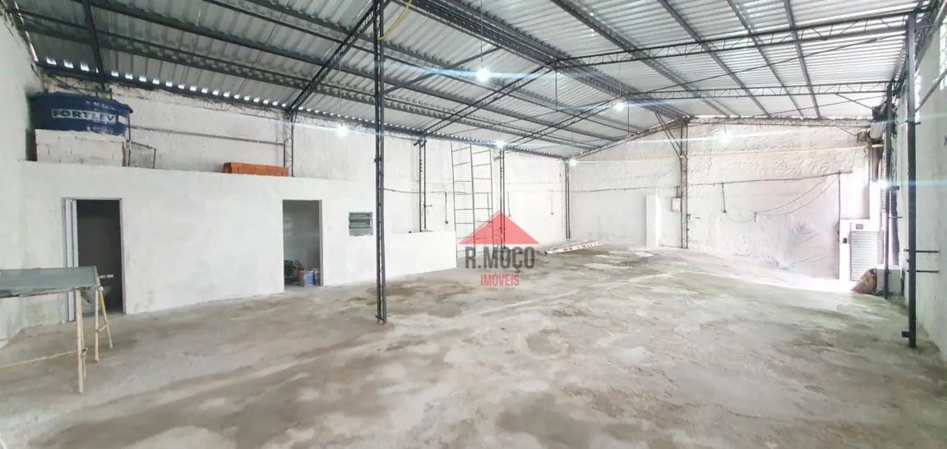 Armazém / Galpão para alugar, 220m2 em Vila Nova Savoia, São Paulo - SP - imagem 1 Foto 1 de Armazém / Galpão para alugar, 220m2 em Vila Nova Savoia, São Paulo - SP