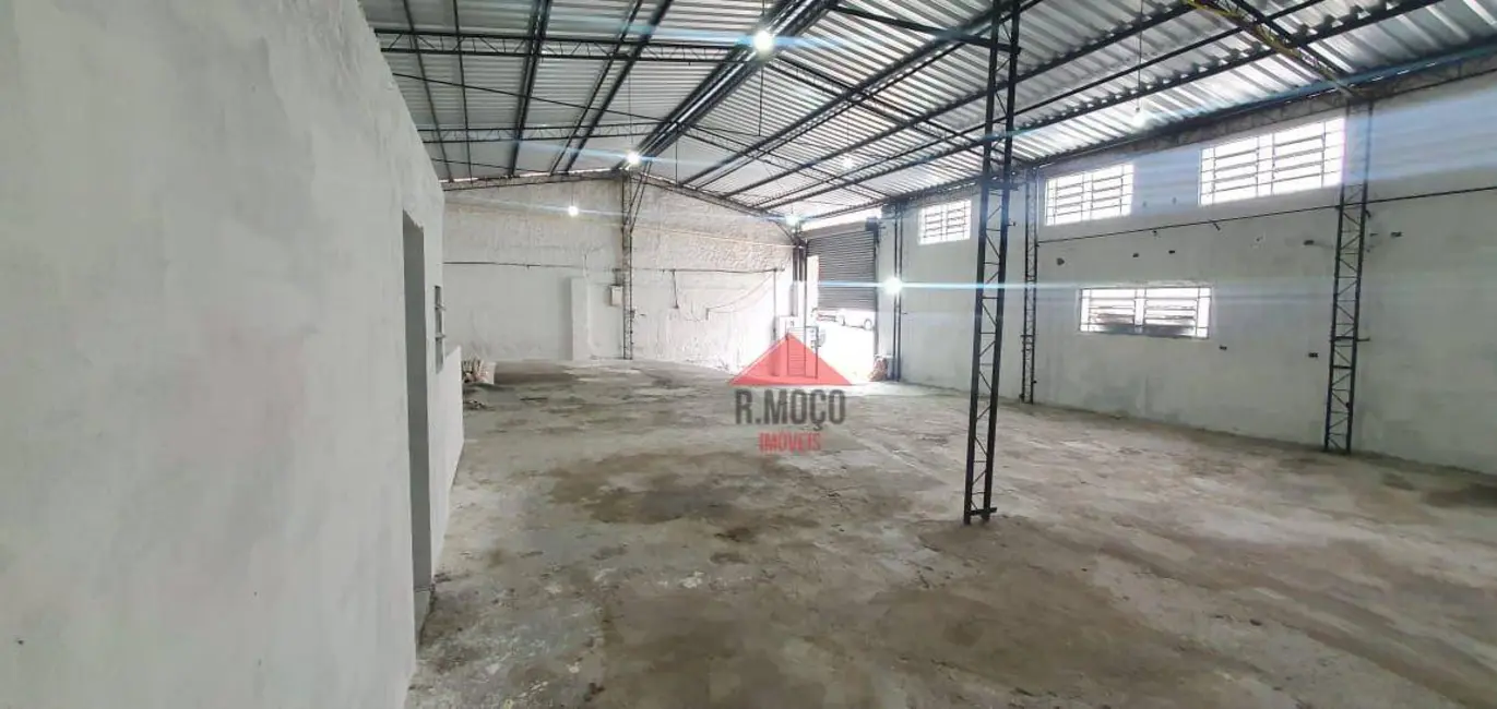 Armazém / Galpão para alugar, 220m2 em Vila Nova Savoia, São Paulo - SP - imagem 5 Foto 5 de Armazém / Galpão para alugar, 220m2 em Vila Nova Savoia, São Paulo - SP