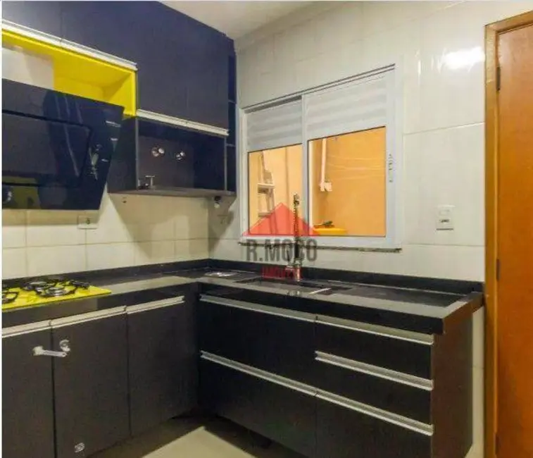 Sobrado com 2 quartos para alugar, 100m2 em Chácara Seis de Outubro, São Paulo - SP - imagem 8 Foto 8 de Sobrado com 2 quartos para alugar, 100m2 em Chácara Seis de Outubro, São Paulo - SP