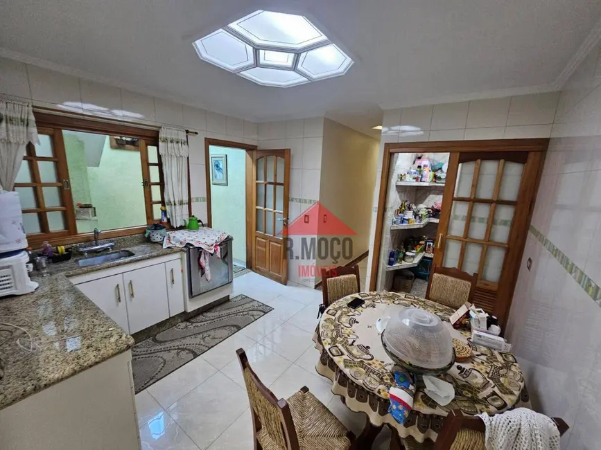 Foto 9 de Sobrado com 3 quartos à venda, 130m2 em Vila Centenário, São Paulo - SP