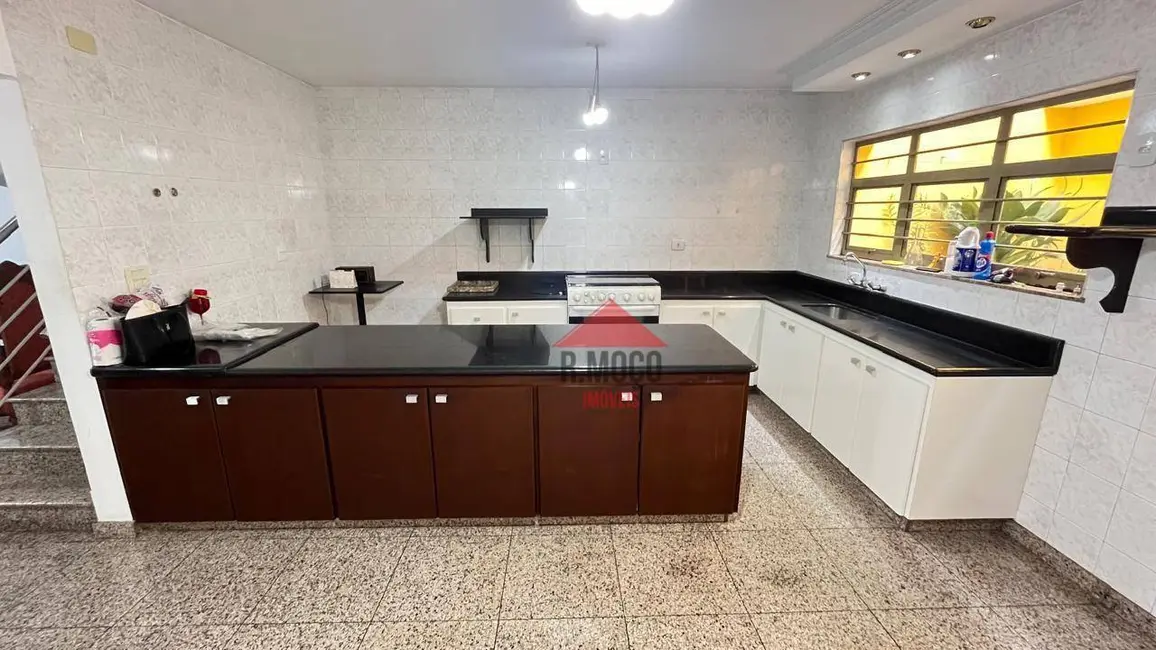 Foto 8 de Sobrado com 3 quartos para alugar, 148m2 em Cidade Patriarca, São Paulo - SP